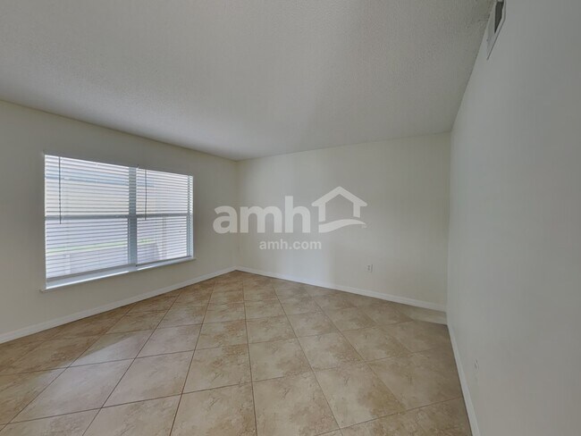 Building Photo - 8255 Settlers Crk Lp