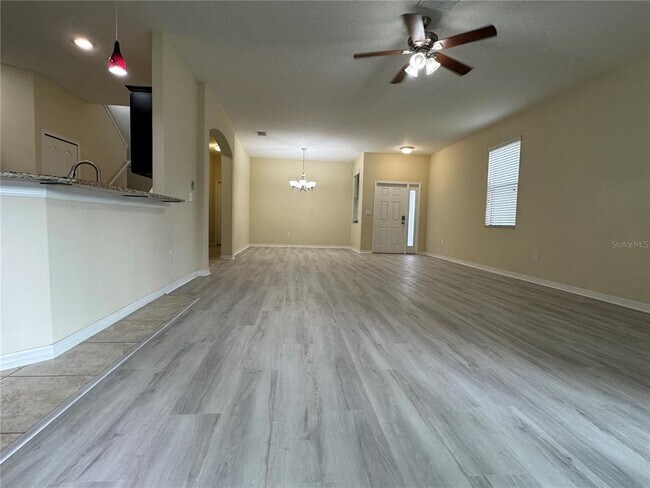 Building Photo - 20044 Date Palm Way