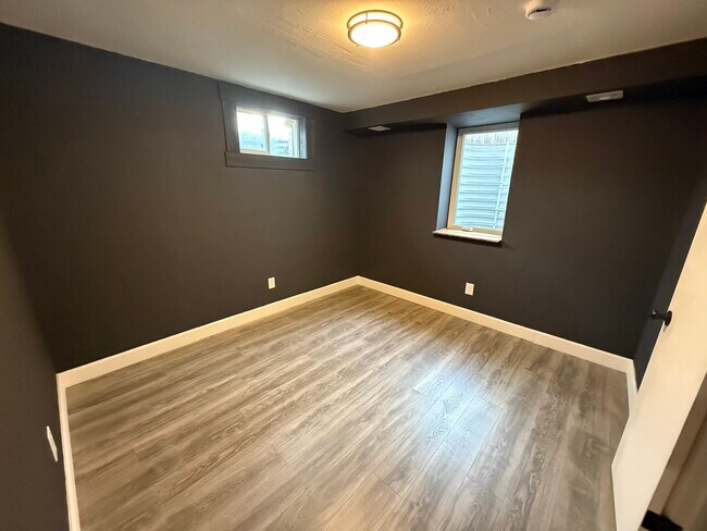 Building Photo - 7225 Inca St