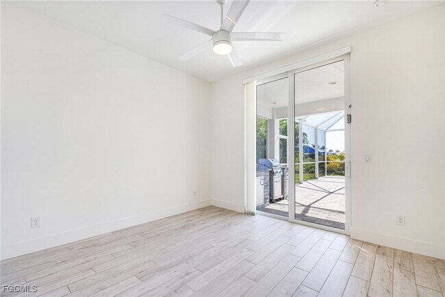 Primary Photo - 4335 Sands Blvd