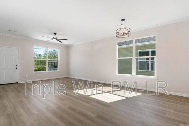 Building Photo - 3401 W 17th St