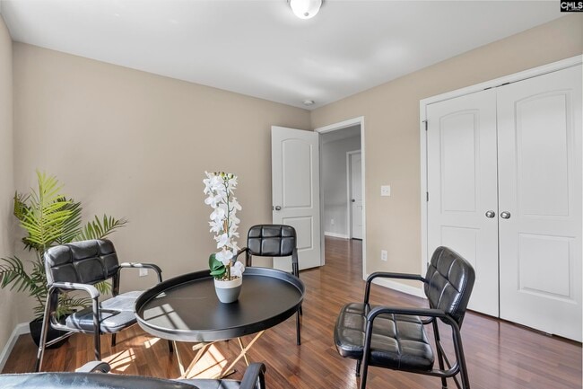 Building Photo - 38 Athlone Ct