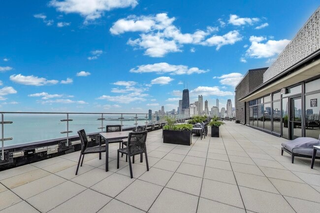 Building Photo - 1440 N Lake Shore Dr