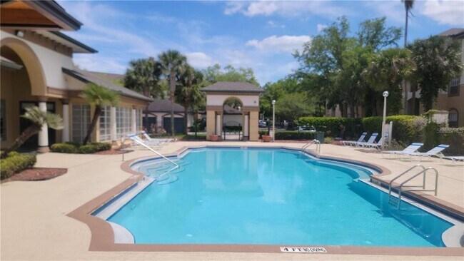 Building Photo - 17104 Carrington Park Dr