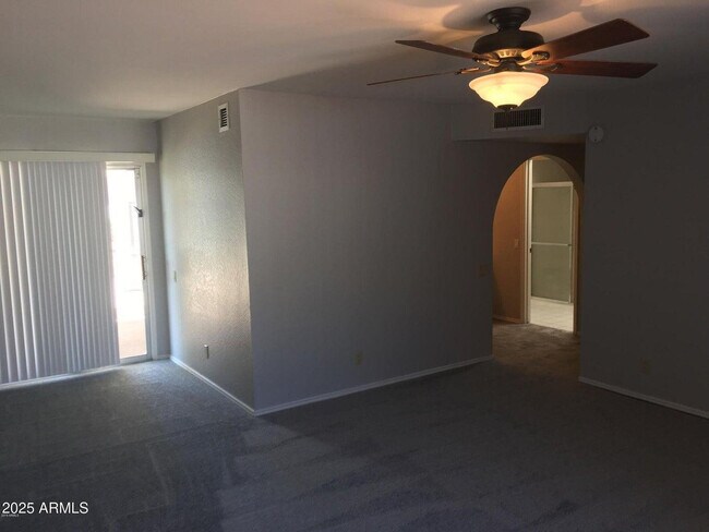 Building Photo - 5623 E Aster Dr