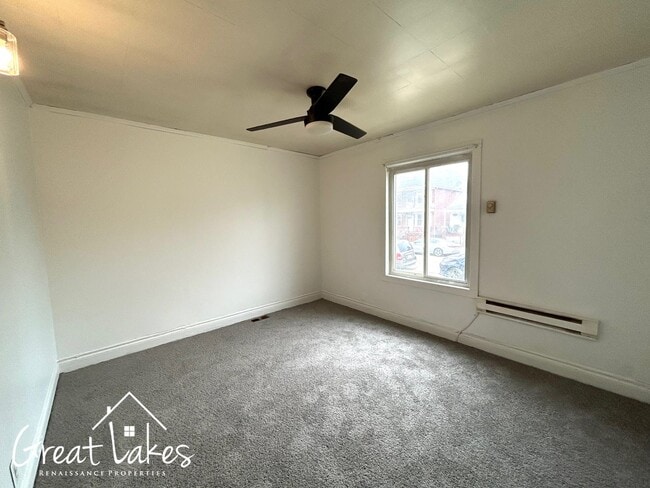 Building Photo - 3013 Roosevelt St