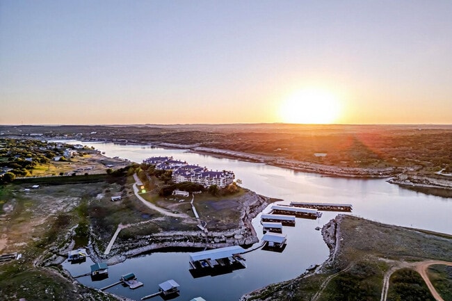 Building Photo - 3308 Parliament Cove