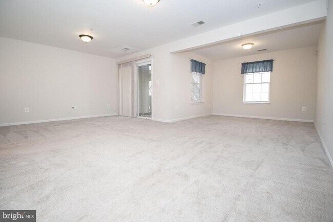 Building Photo - 1616 Benoli Ct
