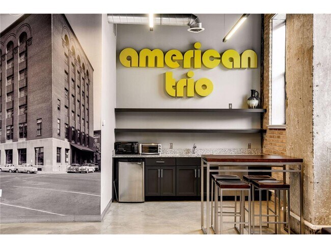 Building Photo - 250 Park Ave