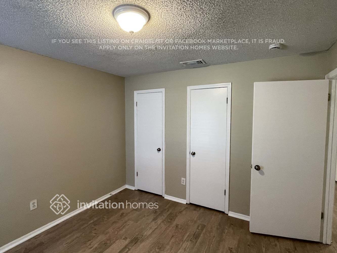 Building Photo - 524 Silvergate Loop