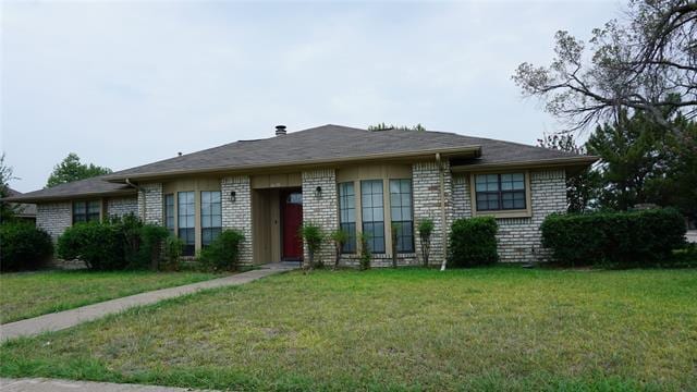 Building Photo - 1018 Fair Oaks Dr