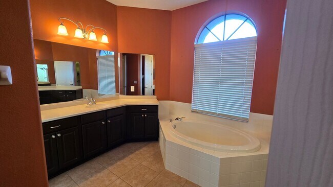 Building Photo - Stunning 3 Bedroom, 3 Bath Home – 2,500 sq/ft – Oversized Garages & Modern Upgrades