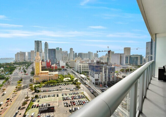 Building Photo - 888 Biscayne Blvd