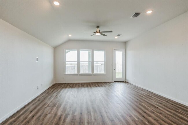Building Photo - 4314 Bancroft Ln