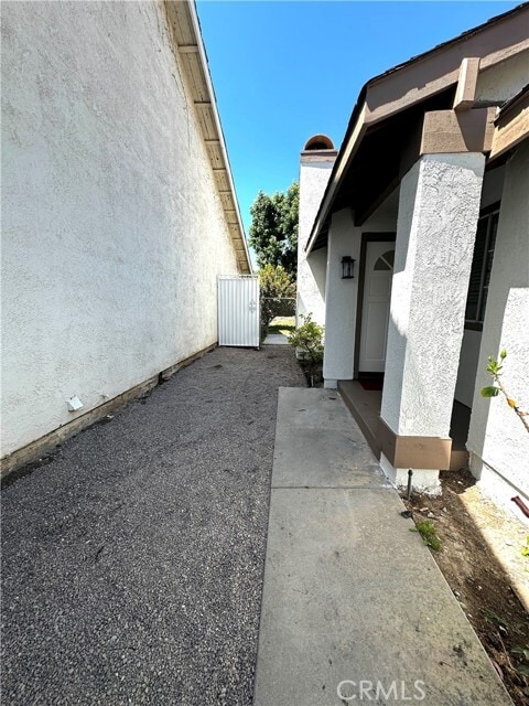 Building Photo - 52 Bridgeport