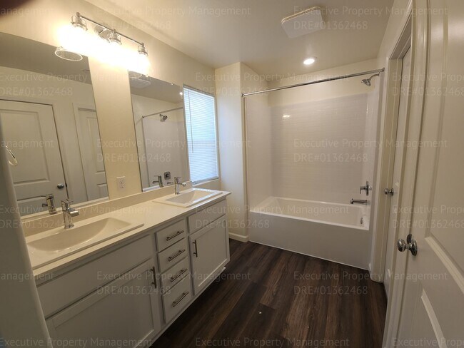 Building Photo - 8921 Kemi St