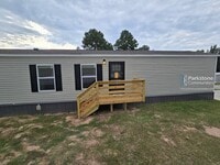 Building Photo - 2525 Redoubt Cir