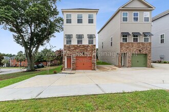 Building Photo - 1144 Carolina Ave
