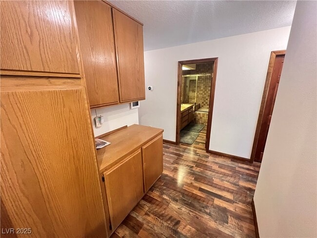 Building Photo - 5242 Dickens Dr