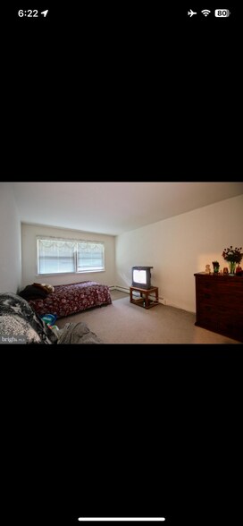 Building Photo - 13430 Kingsman Rd