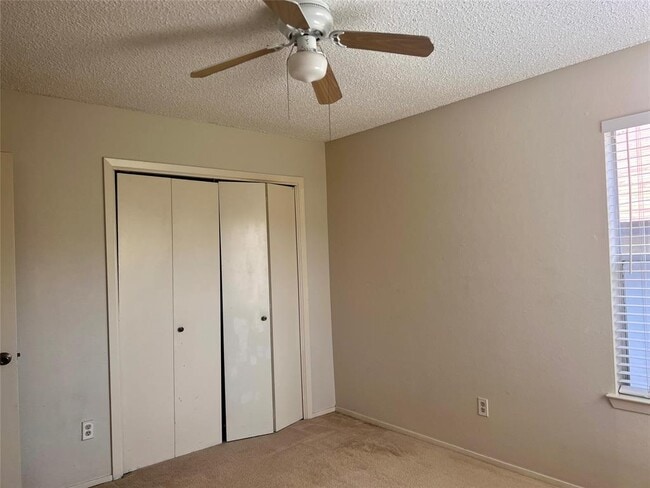 Building Photo - 11727 Norwegian Wood Dr