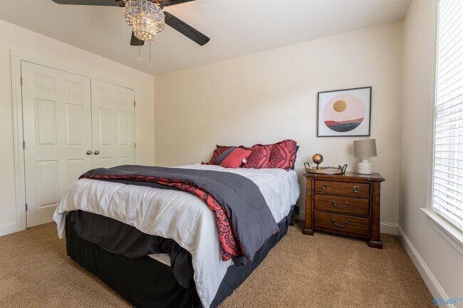 Building Photo - 3187 Mallard Point Dr SE