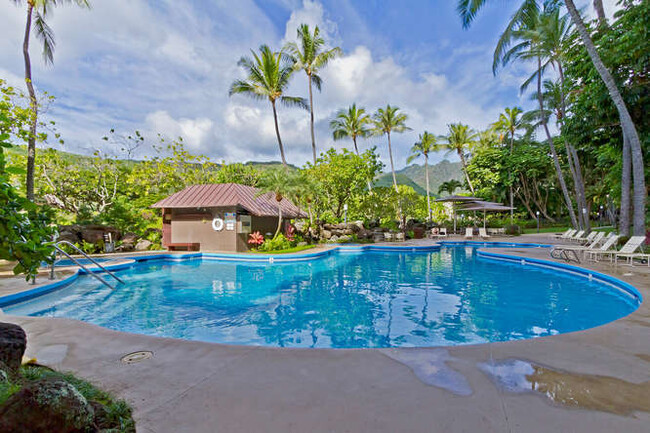 Building Photo - Hawaii Kai Luxury 2/2 with 2 parking!