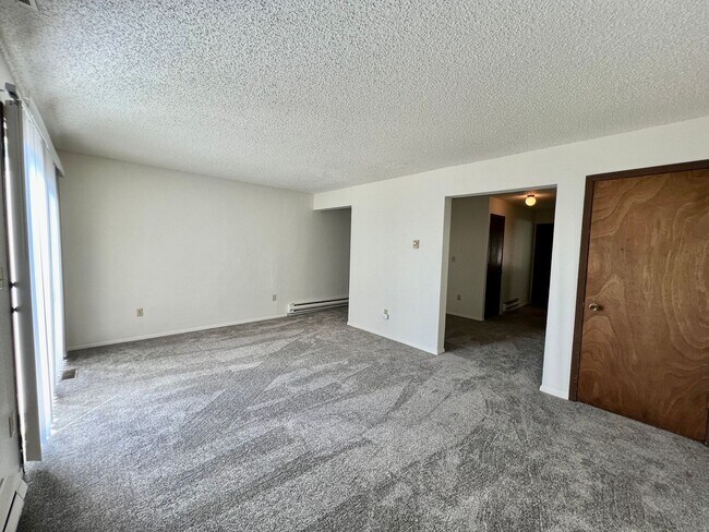 Building Photo - Townhome in Rifle