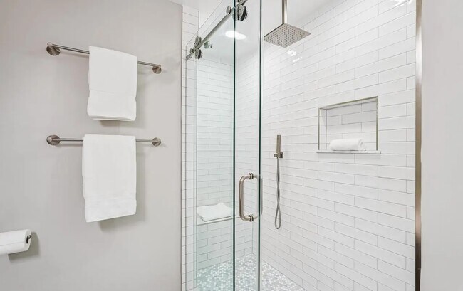 Building Photo - 276 W Meadowland Ln