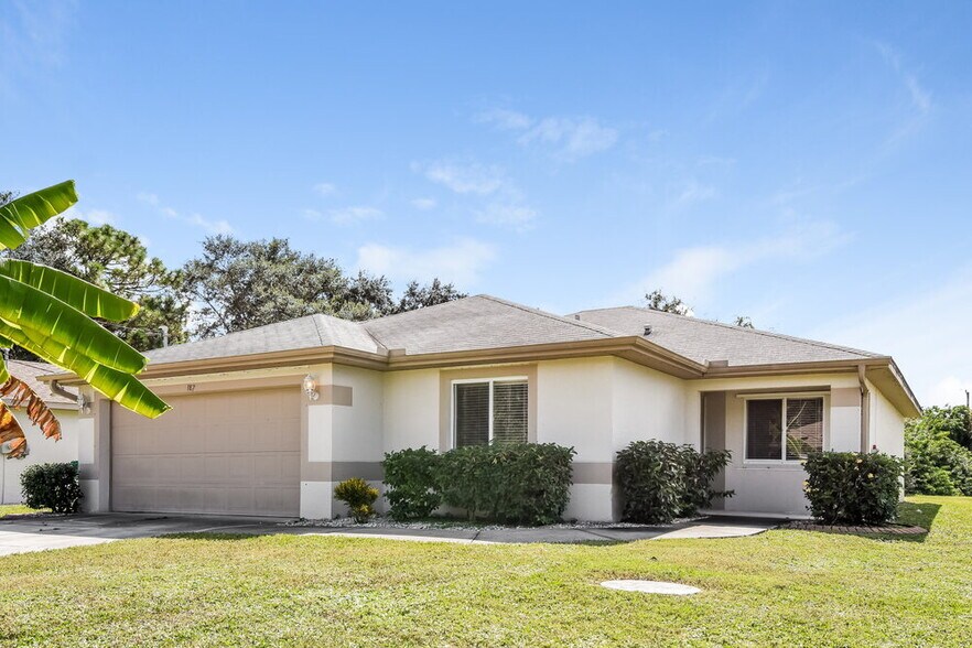 Primary Photo - 187 Cougar Way