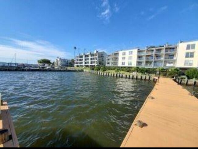 Building Photo - 4001 Nasa Pky