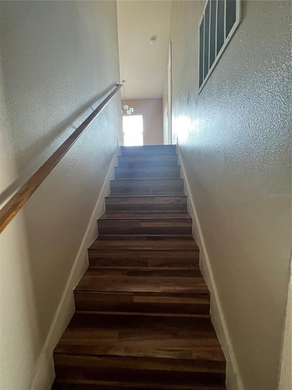 Building Photo - 2137 Betsy Ross Ln