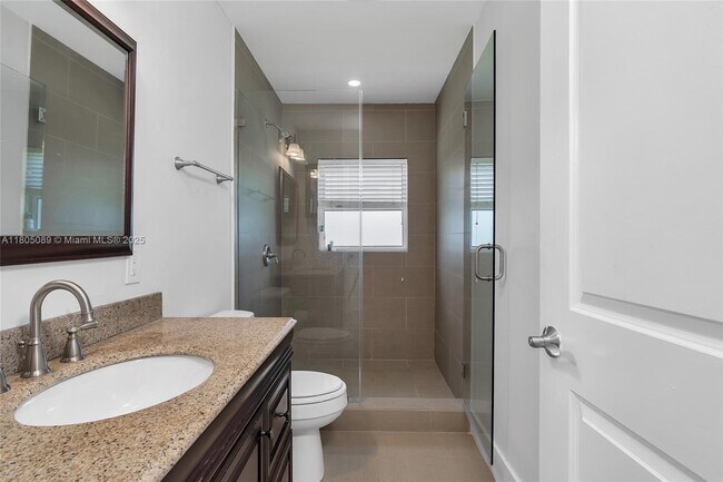 Building Photo - 8501 SW 54th Ct