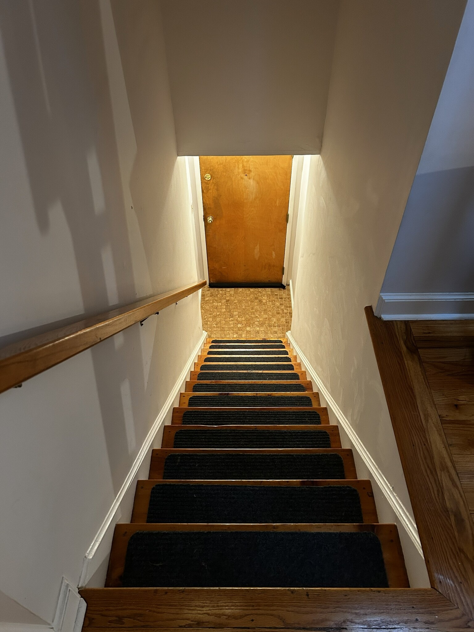 entrance - 134 Washington St