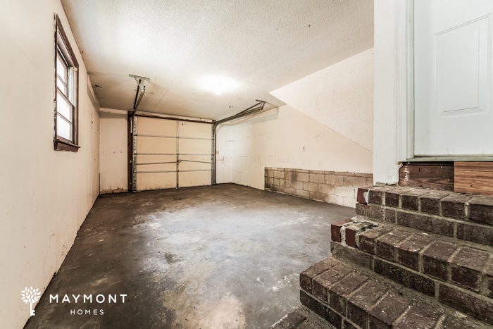 Building Photo - 109 Terry Ave