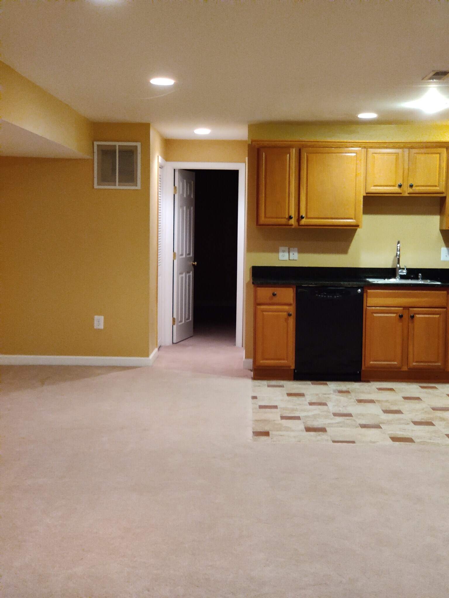 Kitchen - 8400 Hessian Hill Ct