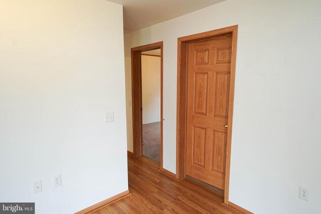Building Photo - 12179 Country Dr