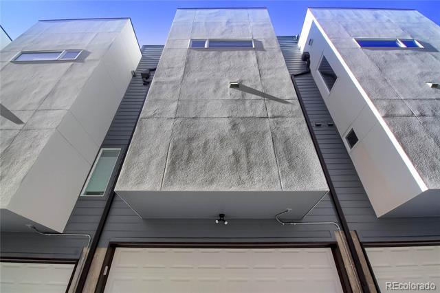 Building Photo - 2790 W 25th Ave