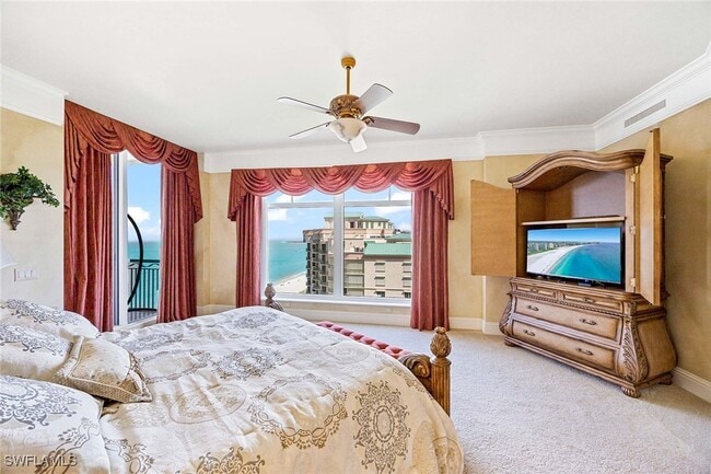 Building Photo - 940 Cape Marco Dr