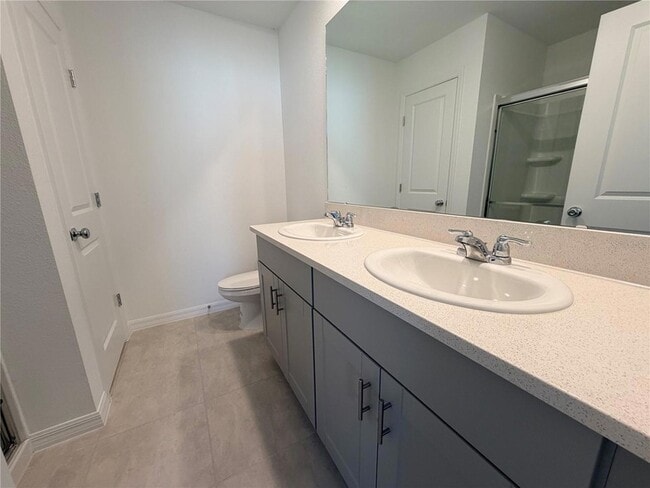 Building Photo - 2946 Skyline Lp