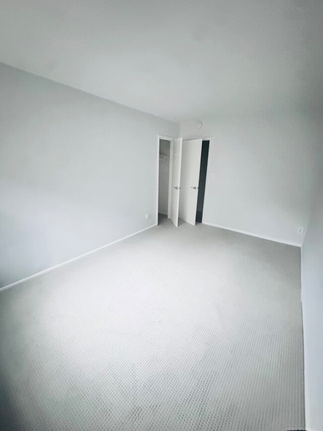 Building Photo - 210 Atlantic Ave