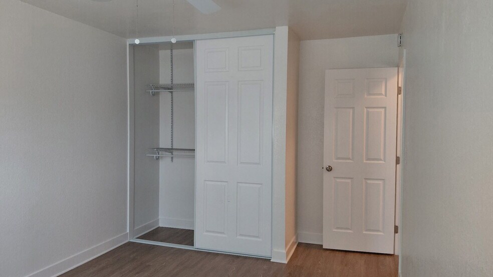 Bedroom 1 closet - 25 New York St