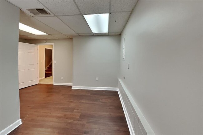 Building Photo - 3945 Piper Glen Dr NE