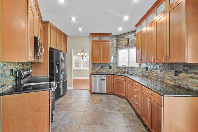 Building Photo - 743 Calico Trail