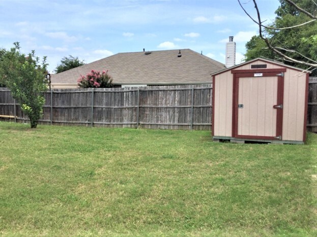 Building Photo - 485 Sausalito Dr