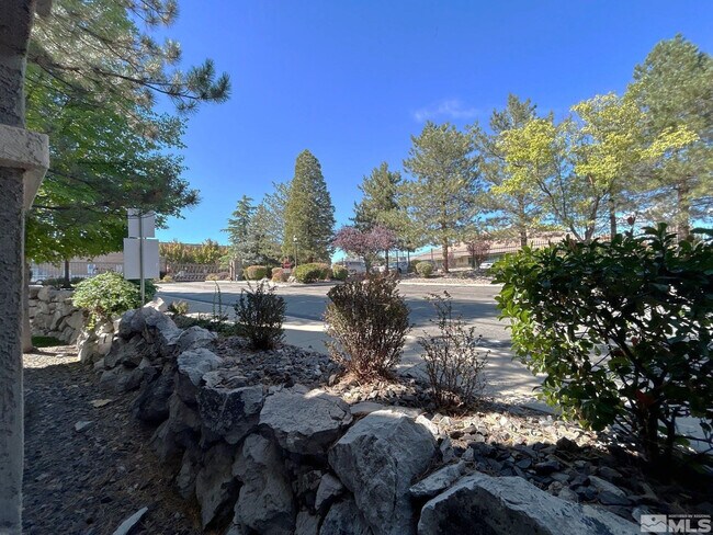 Building Photo - 900 S Meadows Pkwy