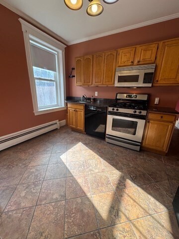 Building Photo - 45 Broad St