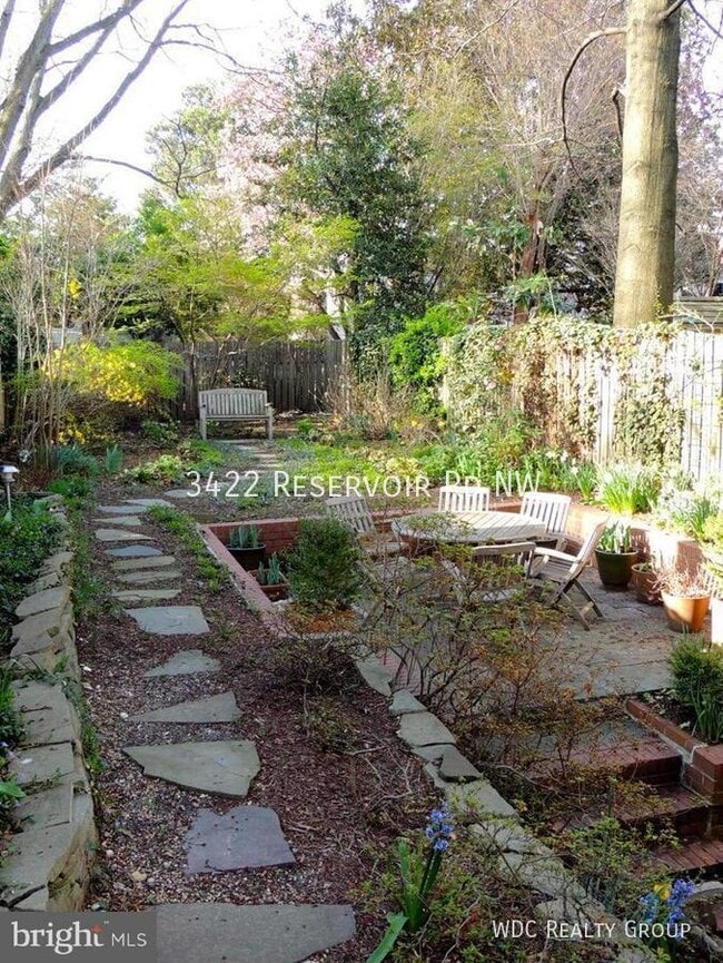 Building Photo - 3422 Reservoir Rd NW