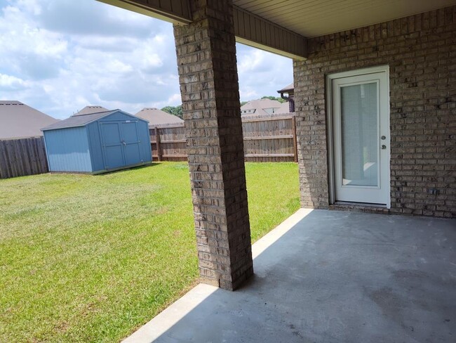 Back Patio - 108 Hardwood Dr