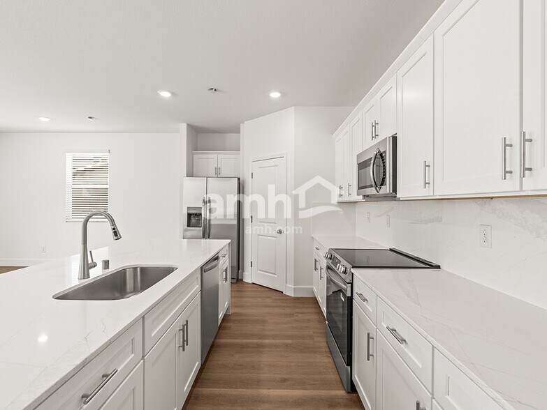 Building Photo - 5849 Fly Fisher St